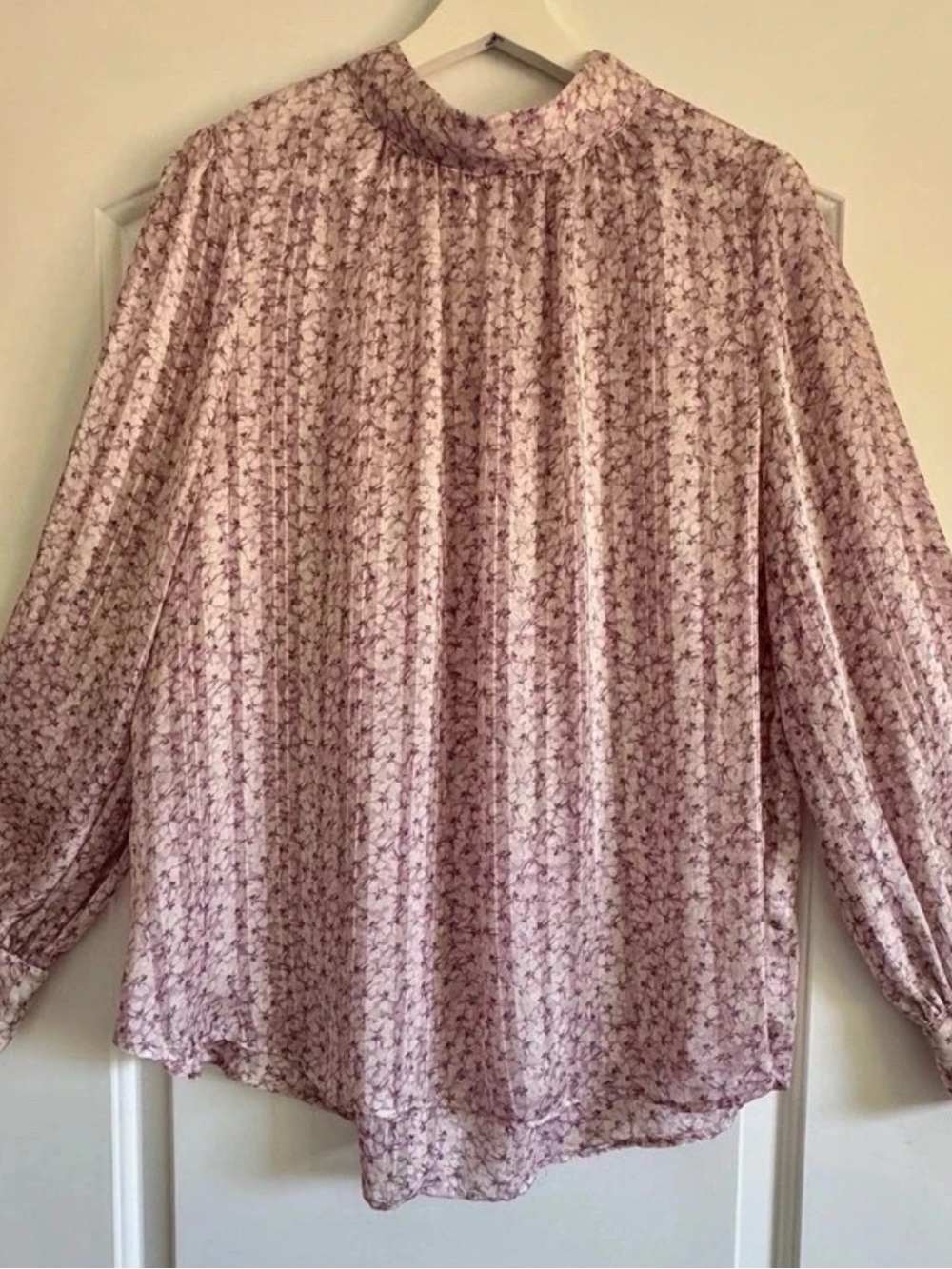 H&M Lavender Floral High-Neck Blouse - Picture 2 of 4